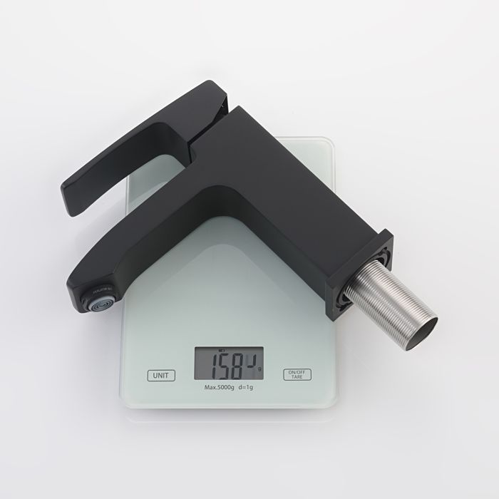 Смеситель для раковины Raglo черный R01.10.06