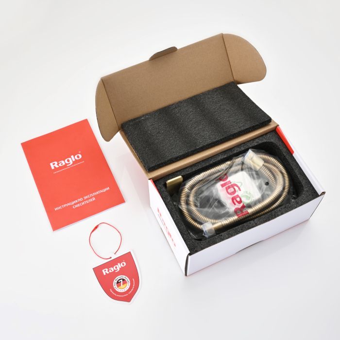 Смеситель с гигиеническим душем Raglo сатин золото R01.51.03