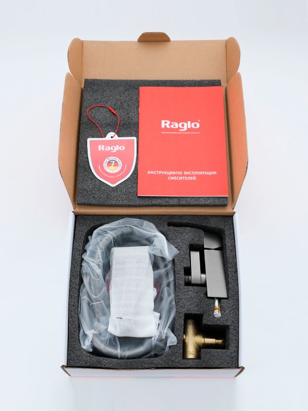 Смеситель с гигиеническим душем Raglo оружейная сталь R02.54.09